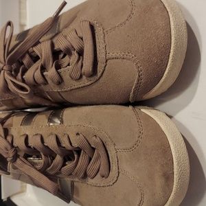 Gola Classics Bullet Suede Lace-up Sneakers Sz 6/6.5